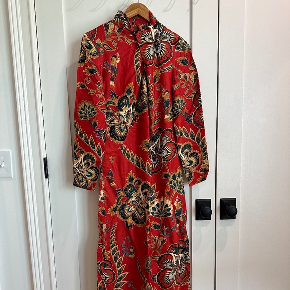 Farm Rio Red Maxi Floral Cutout Lenzing™ Ecovero™ Viscose Backless Midi Dress - Picture 2 of 7